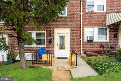 Exterior - 1619 Shadyside Rd, Baltimore, MD 21218 photo 7 of 9