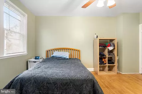 Bedroom - 1619 Shadyside Rd, Baltimore, MD 21218 photo 5 of 6