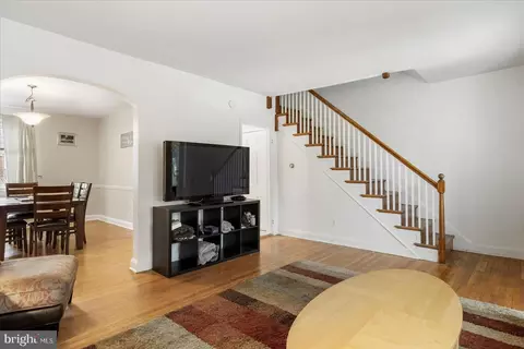 Living - 1619 Shadyside Rd, Baltimore, MD 21218 photo 5 of 5