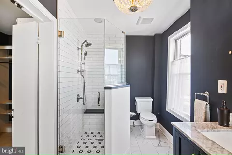 Bath - 2746 E Baltimore St, Baltimore, MD 21224 photo 3 of 3
