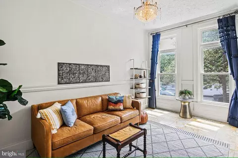Living - 2746 E Baltimore St, Baltimore, MD 21224 photo 1 of 2