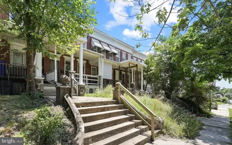 1711 Ashburton St, Baltimore, MD 21216