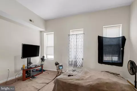 1928 Mcculloh St, Baltimore, MD 21217 photo 11
