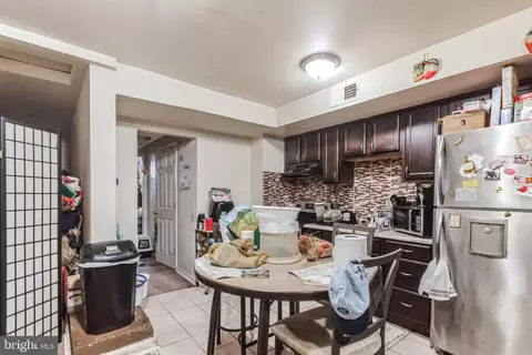 1928 Mcculloh St, Baltimore, MD 21217 photo 5