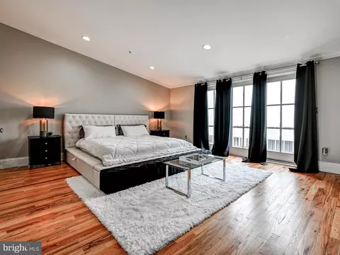 Bedroom - 1207 Dockside Cir, Baltimore, MD 21224 photo 1 of 3