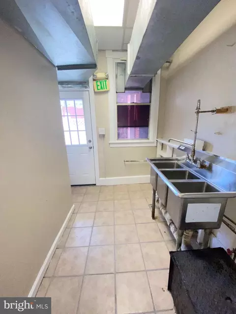 1504 Light St, Baltimore, MD 21230 photo 10
