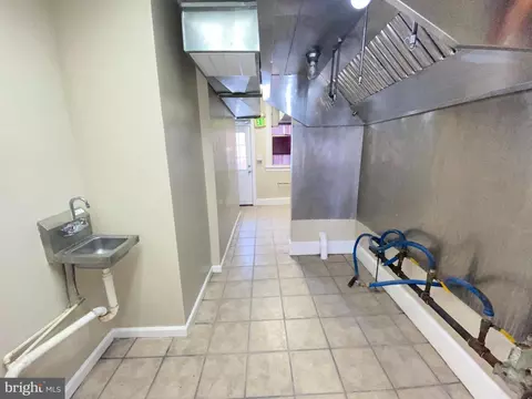 1504 Light St, Baltimore, MD 21230 photo 9