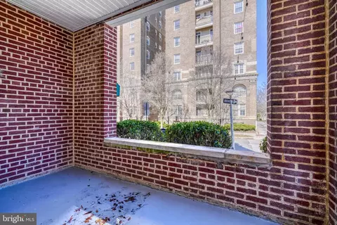 Exterior - 951 Brooks Ln #1A, Baltimore, MD 21217 photo 2 of 2