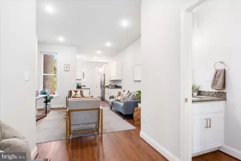 Entry Way - 1322 Aisquith St, Baltimore, MD 21202 photo 3 of 17
