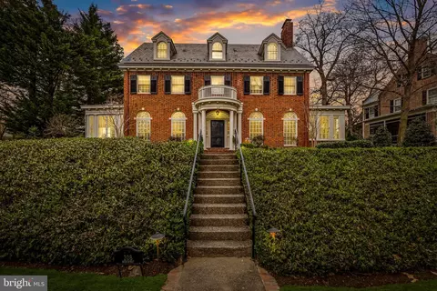 208 Northway, Baltimore, MD 21218