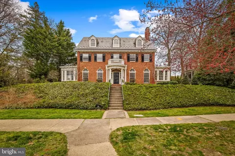 Exterior - 208 Northway, Baltimore, MD 21218 photo 2 of 12