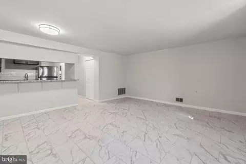 918 N Fulton Ave #O, Baltimore, MD 21217