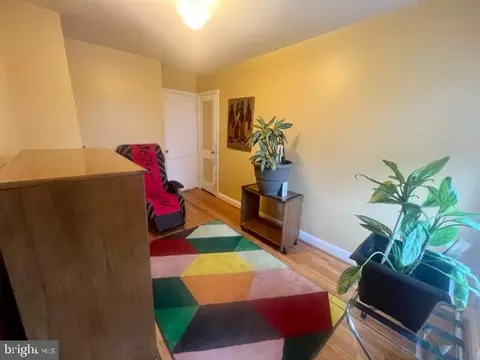 Dining - 3911 Brehms Ln, Baltimore, MD 21213 photo 2 of 2