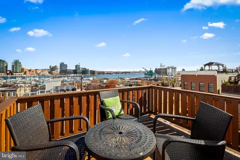 View/Area - 642 E Fort Ave, Baltimore, MD 21230 photo 3 of 5
