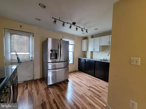 Kitchen - 1209 Scott St, Baltimore, MD 21230 photo 4 of 4