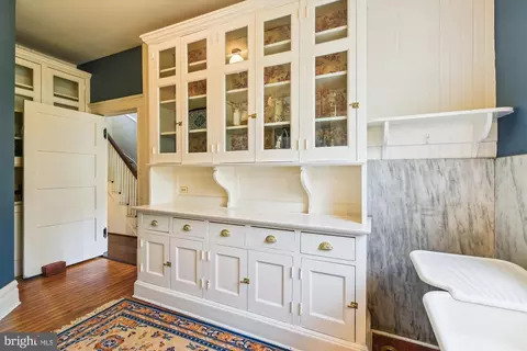 Kitchen - 205 Ridgewood Rd, Baltimore, MD 21210 photo 1 of 6