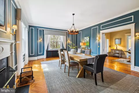 Dining - 205 Ridgewood Rd, Baltimore, MD 21210 photo 2 of 6