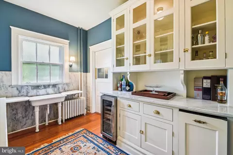 Kitchen - 205 Ridgewood Rd, Baltimore, MD 21210 photo 2 of 6