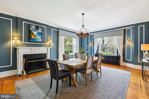 Dining - 205 Ridgewood Rd, Baltimore, MD 21210 photo 1 of 6