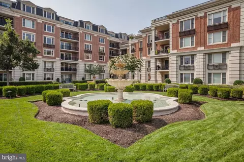 801 Key Hwy #P-13, Baltimore, MD 21230