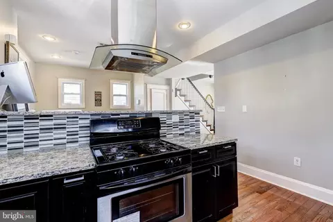 515 Kingston Rd, Baltimore, MD 21229 photo 14