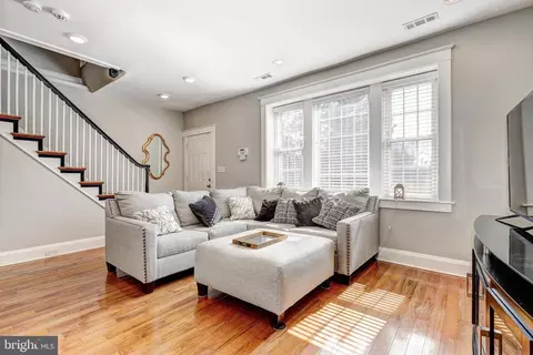 515 Kingston Rd, Baltimore, MD 21229 photo 6