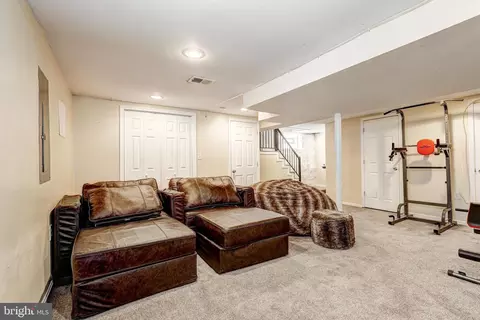 515 Kingston Rd, Baltimore, MD 21229 photo 29