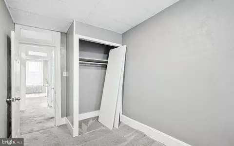 Entry Way - 2636 W Franklin St, Baltimore, MD 21223 photo 13 of 16