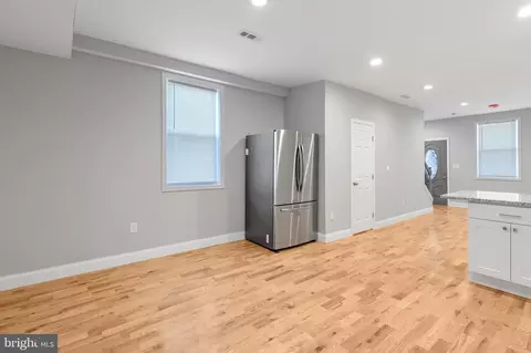 2028 Maisel St, Baltimore, MD 21230 photo 8