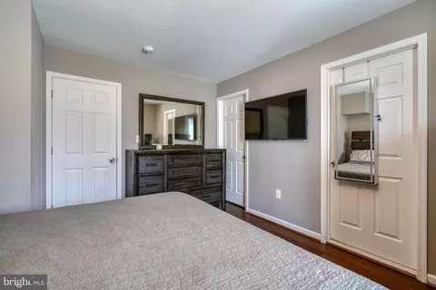 Bedroom - 3503 Dennlyn Rd, Baltimore, MD 21215 photo 7 of 8