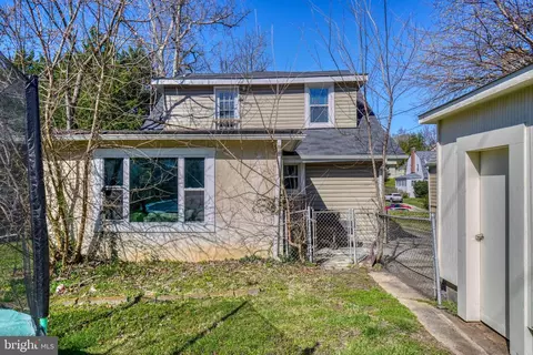 Exterior - 3503 Dennlyn Rd, Baltimore, MD 21215 photo 10 of 13