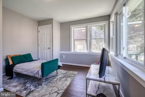 Bedroom - 3503 Dennlyn Rd, Baltimore, MD 21215 photo 1 of 8