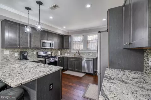Kitchen - 3503 Dennlyn Rd, Baltimore, MD 21215 photo 4 of 6