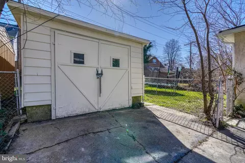 Exterior - 3503 Dennlyn Rd, Baltimore, MD 21215 photo 6 of 13