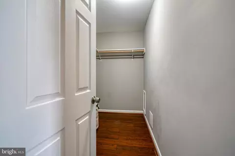 Entry Way - 3503 Dennlyn Rd, Baltimore, MD 21215 photo 15 of 15