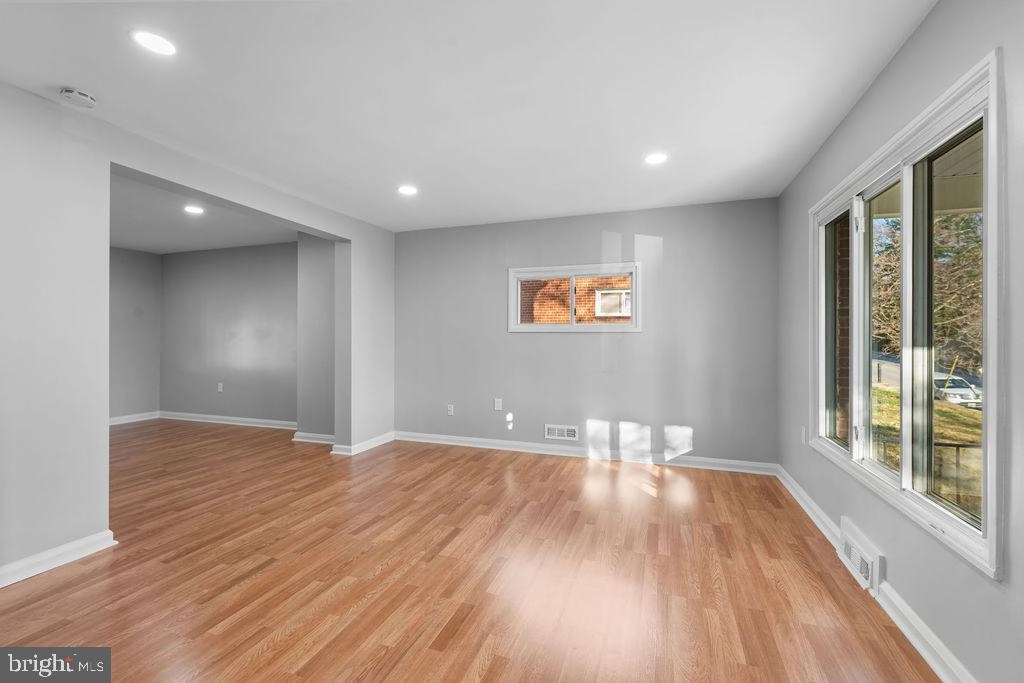 536 S Beechfield Ave, Baltimore, MD 21229 photo 5
