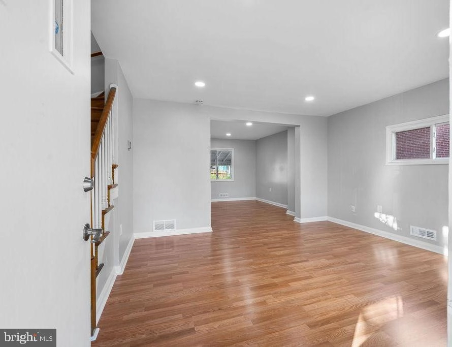 536 S Beechfield Ave, Baltimore, MD 21229 photo 3