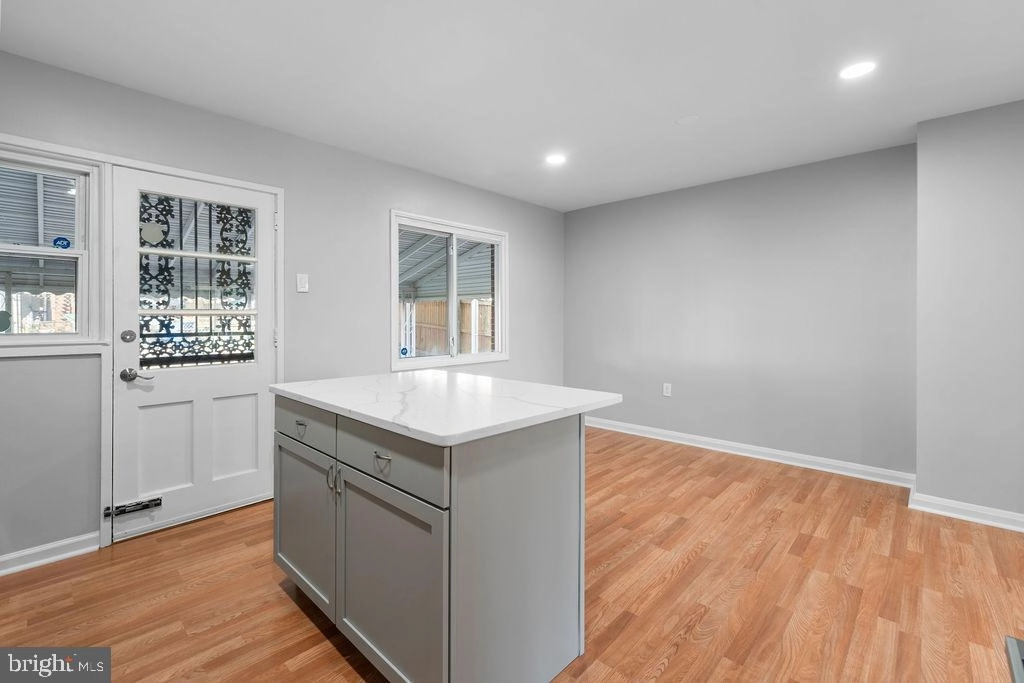536 S Beechfield Ave, Baltimore, MD 21229 photo 12