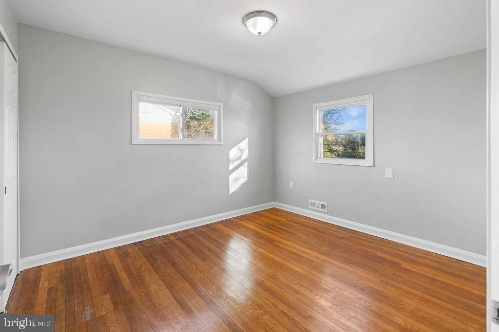 536 S Beechfield Ave, Baltimore, MD 21229 photo 13