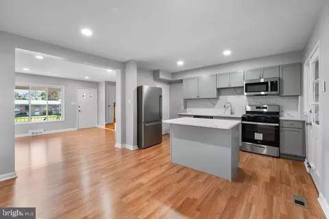 536 S Beechfield Ave, Baltimore, MD 21229 photo 9