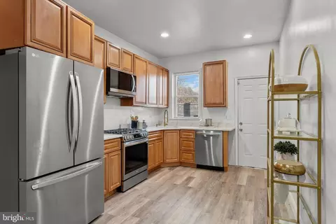 416 E Lorraine Ave, Baltimore, MD 21218 photo 14