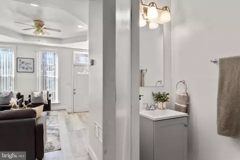 416 E Lorraine Ave, Baltimore, MD 21218 photo 9