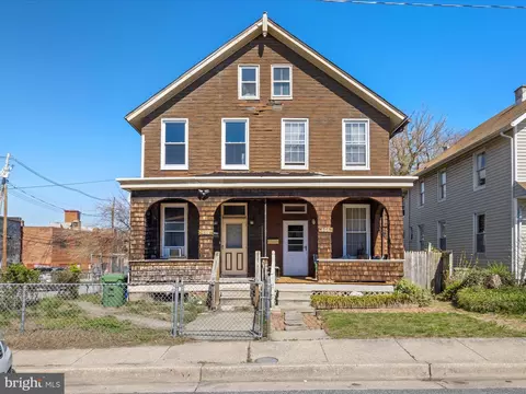606 E 31st St, Baltimore, MD 21218