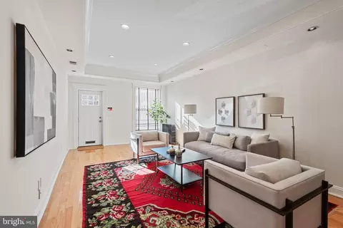 1115 S Clinton St, Baltimore, MD 21224