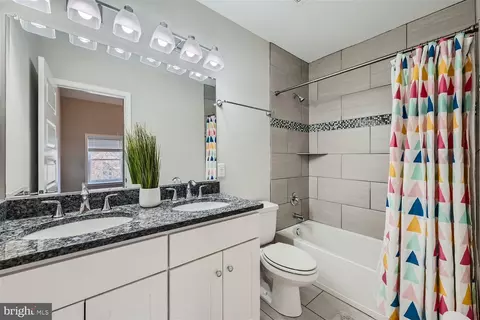 Bath - 1929 Eastern Ave, Baltimore, MD 21231 photo 3 of 5