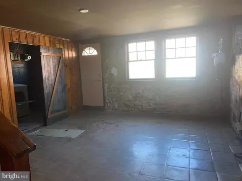 42 N Bernice Ave, Baltimore, MD 21229 photo 10