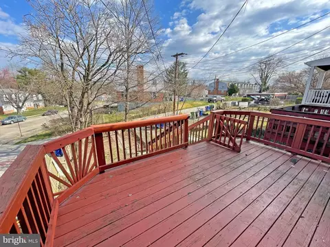 Exterior - 1326 Walker Ave, Baltimore, MD 21239 photo 6 of 7