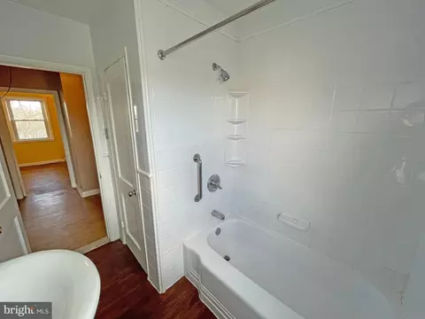 Bath - 1326 Walker Ave, Baltimore, MD 21239 photo 2 of 2