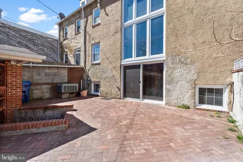 Exterior - 637 Stirling St, Baltimore, MD 21202 photo 3 of 5