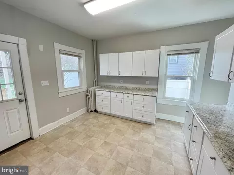 Kitchen - 5013 Catalpha Rd, Baltimore, MD 21214 photo 3 of 4